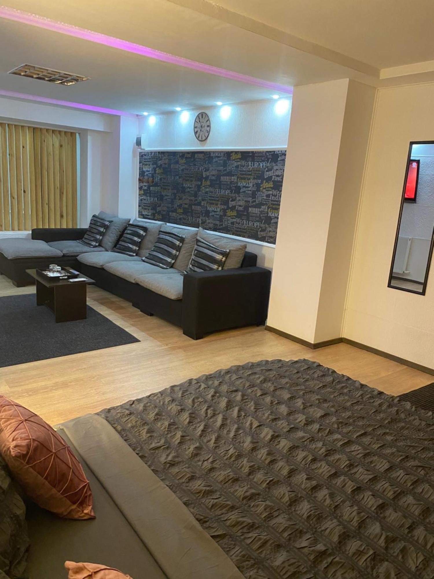 Karra Hotels Voluntari Zewnętrze zdjęcie